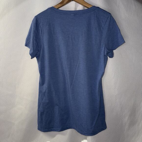 “We can do it!” - graphic T-shirt - Size M - District - Holding Baseball Bat - Picture 2 of 4